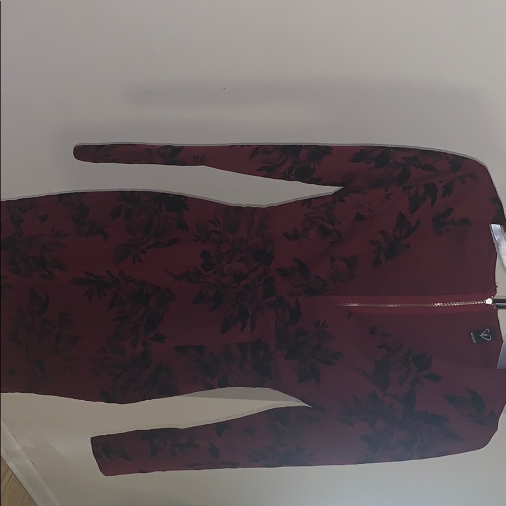 Long sleeve velvet dress from Windsor